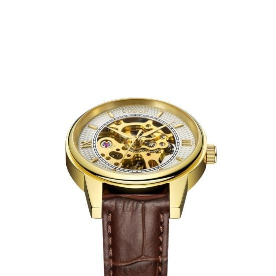 DYNASTY AUGUSTUS BROWN 35mm